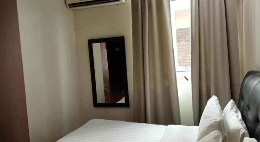 Hotel Seri Pauh George Town Eksteriør billede